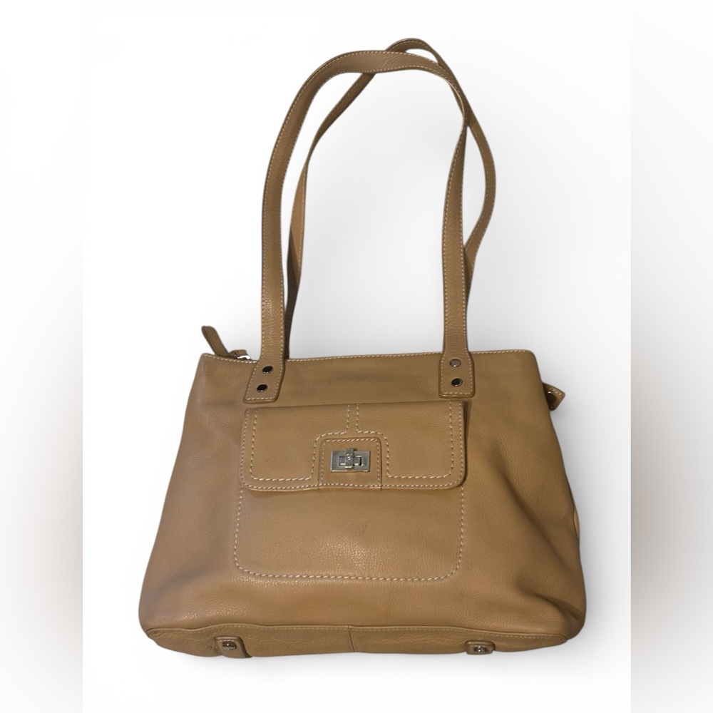 Etienne Aigner Tan Leather Vintage Shoulder Bag-Good condition with minor wear